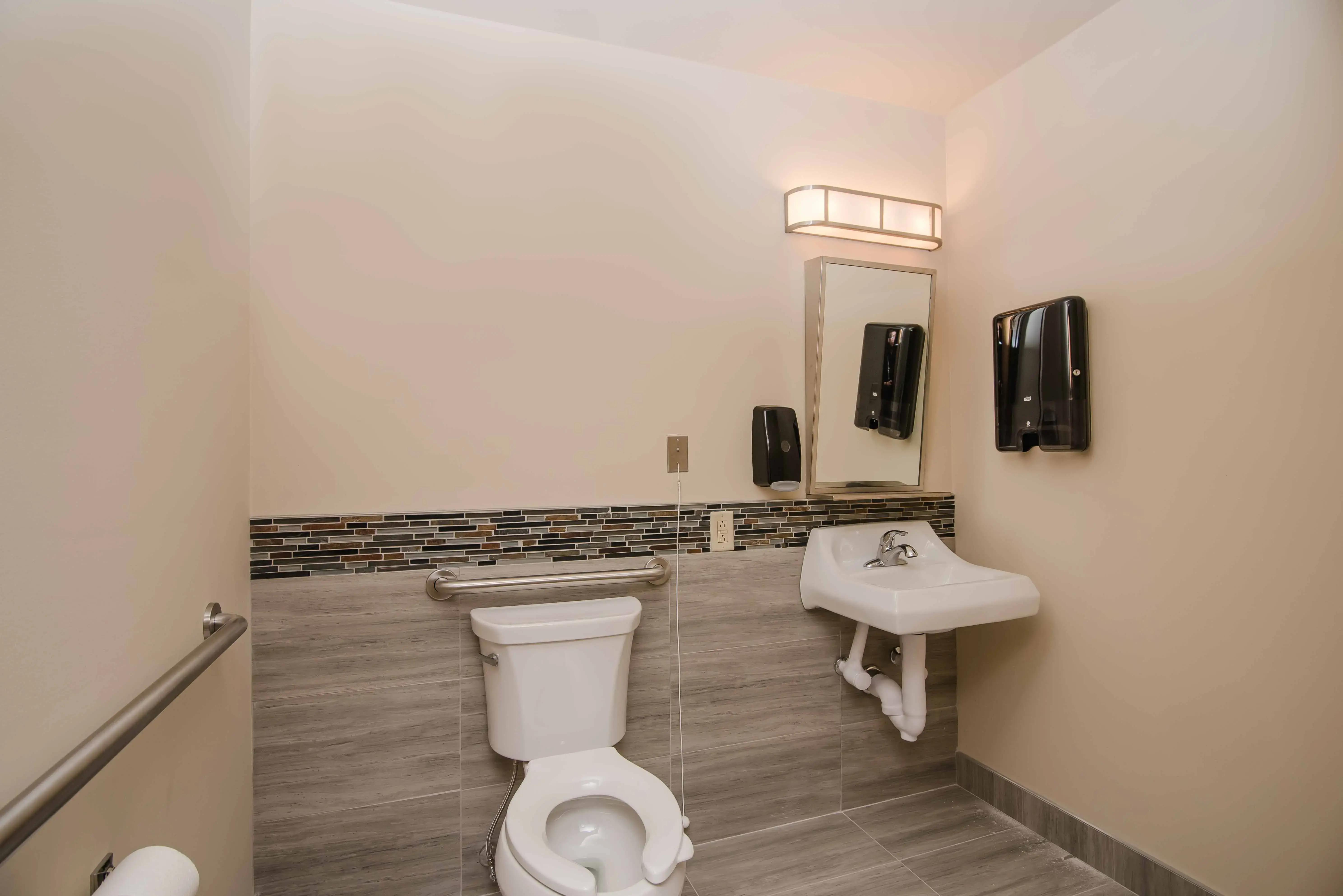 Aperion Care Tolleston Park - Image 5 of 16