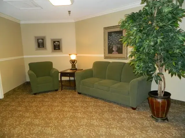 Aperion Care Vincennes - Image 16 of 20