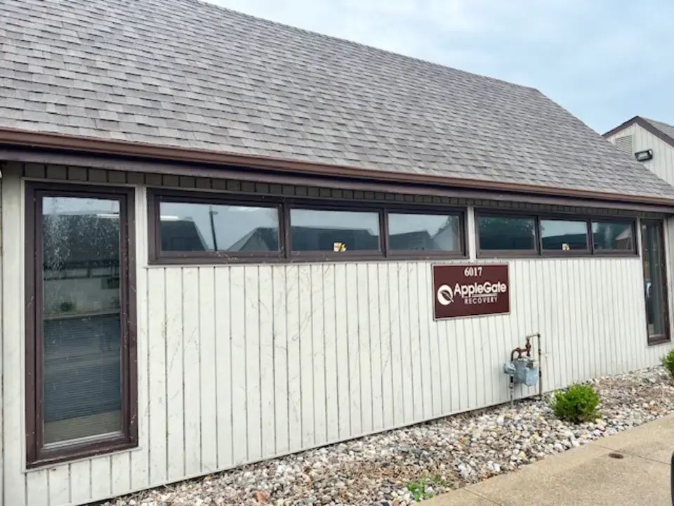 AppleGate Recovery Fort Wayne - Image 6 of 12