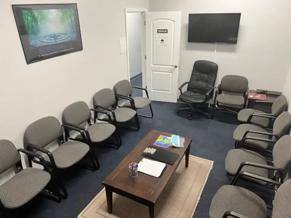 AppleGate Recovery Kokomo - Image 1 of 12