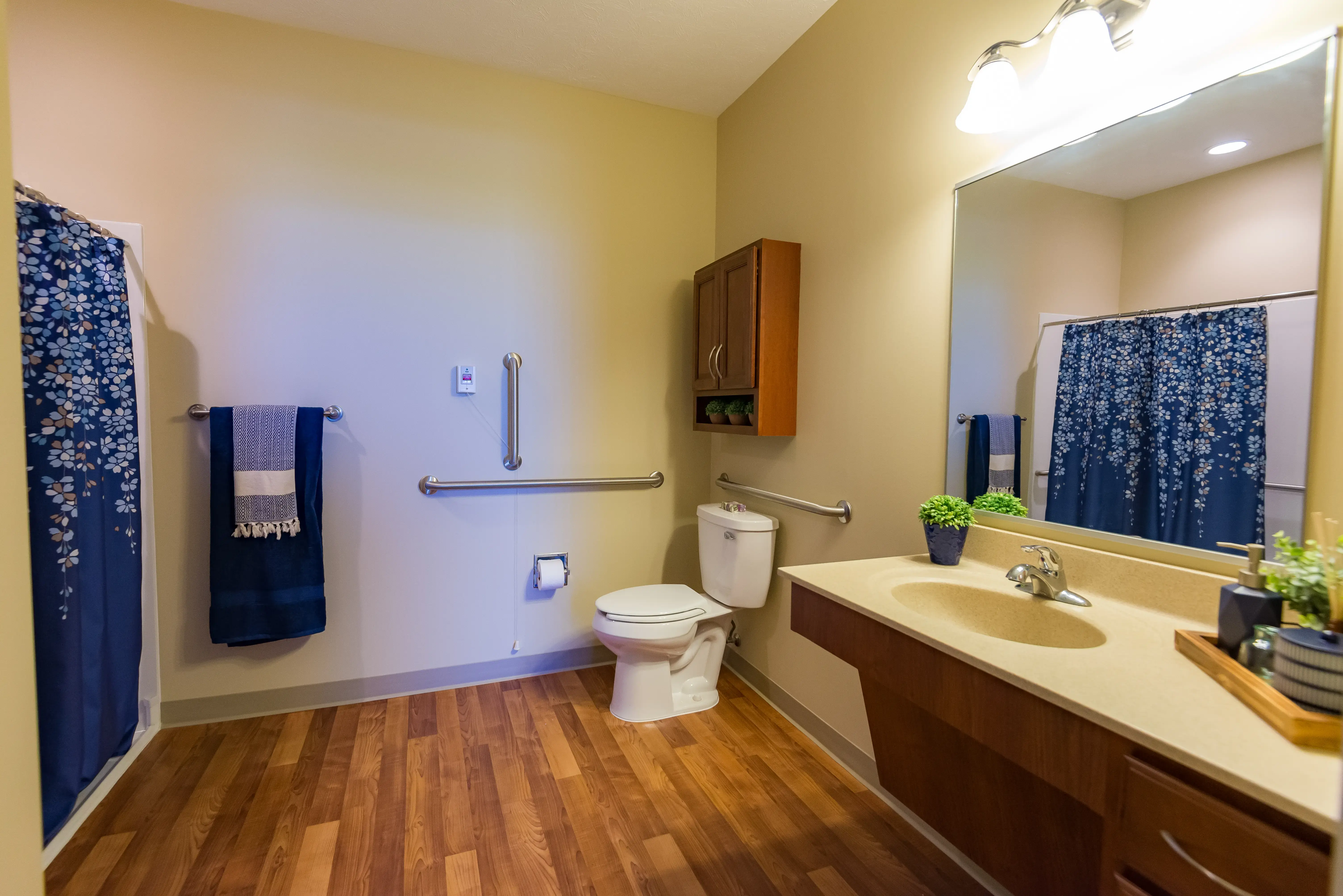 Copper Trace Family-first Senior Living - Image 4 of 20