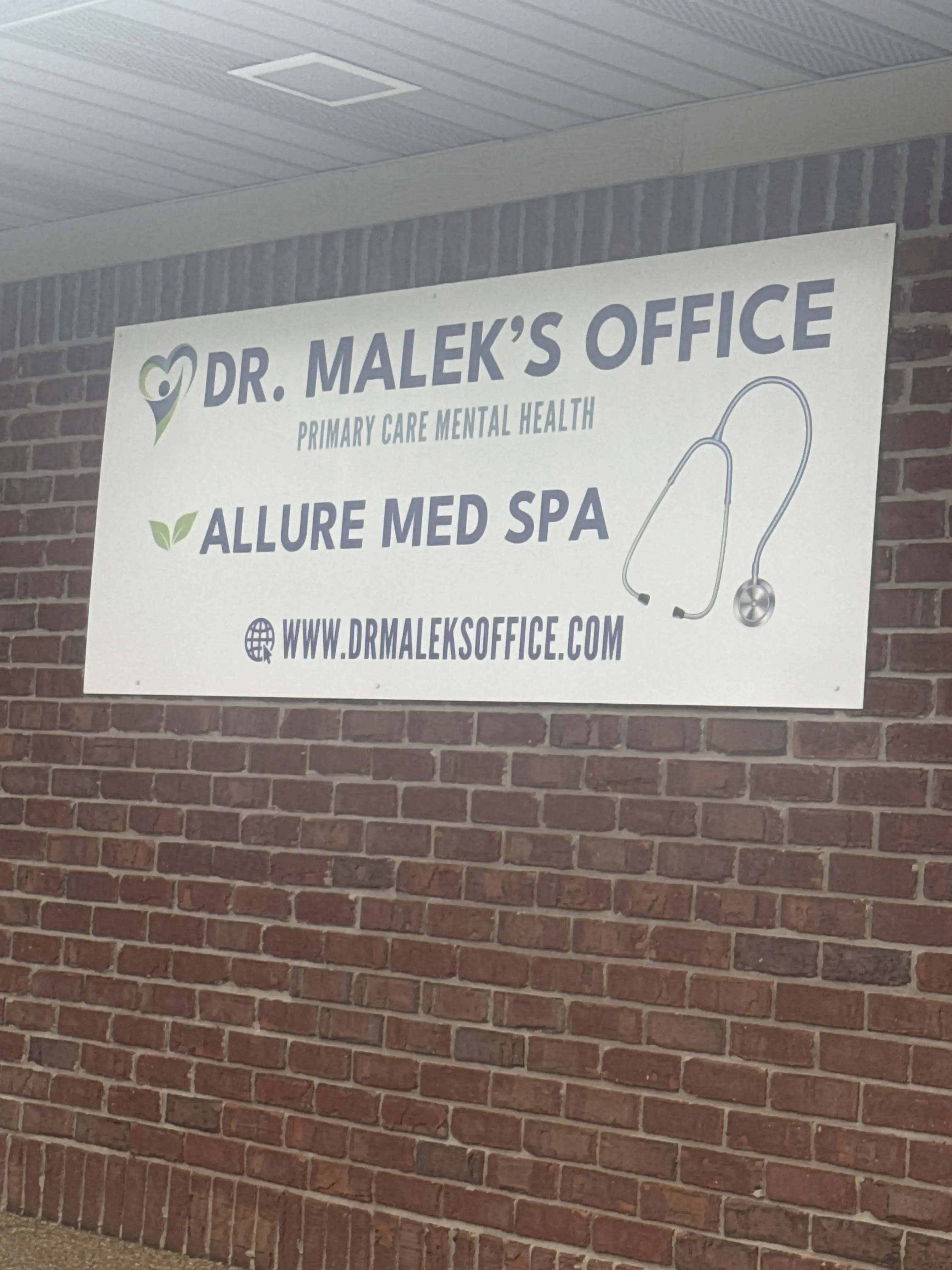 Dr. Malek’s Office – Primary Care, Senior Care & Mental Health - Image 6 of 18