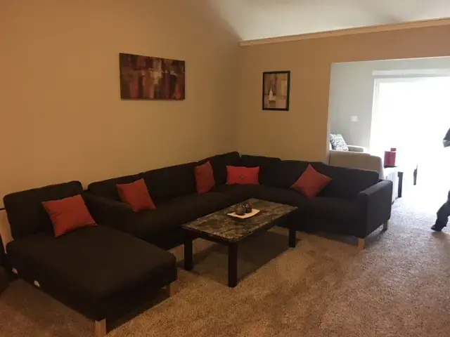 Fort Wayne Recovery - Image 14 of 20