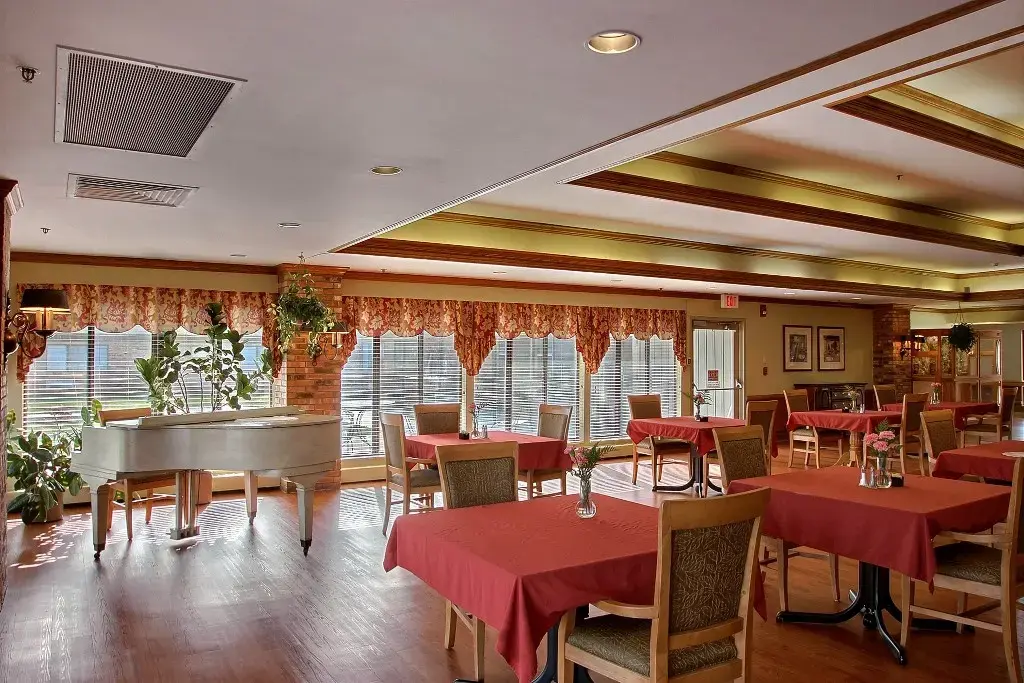 Greenfield Healthcare Center - Image 4 of 11