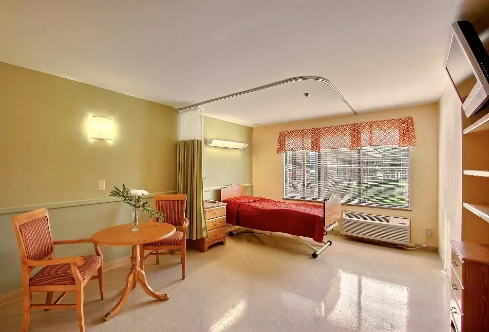 Greenwood Healthcare Center - Image 16 of 17