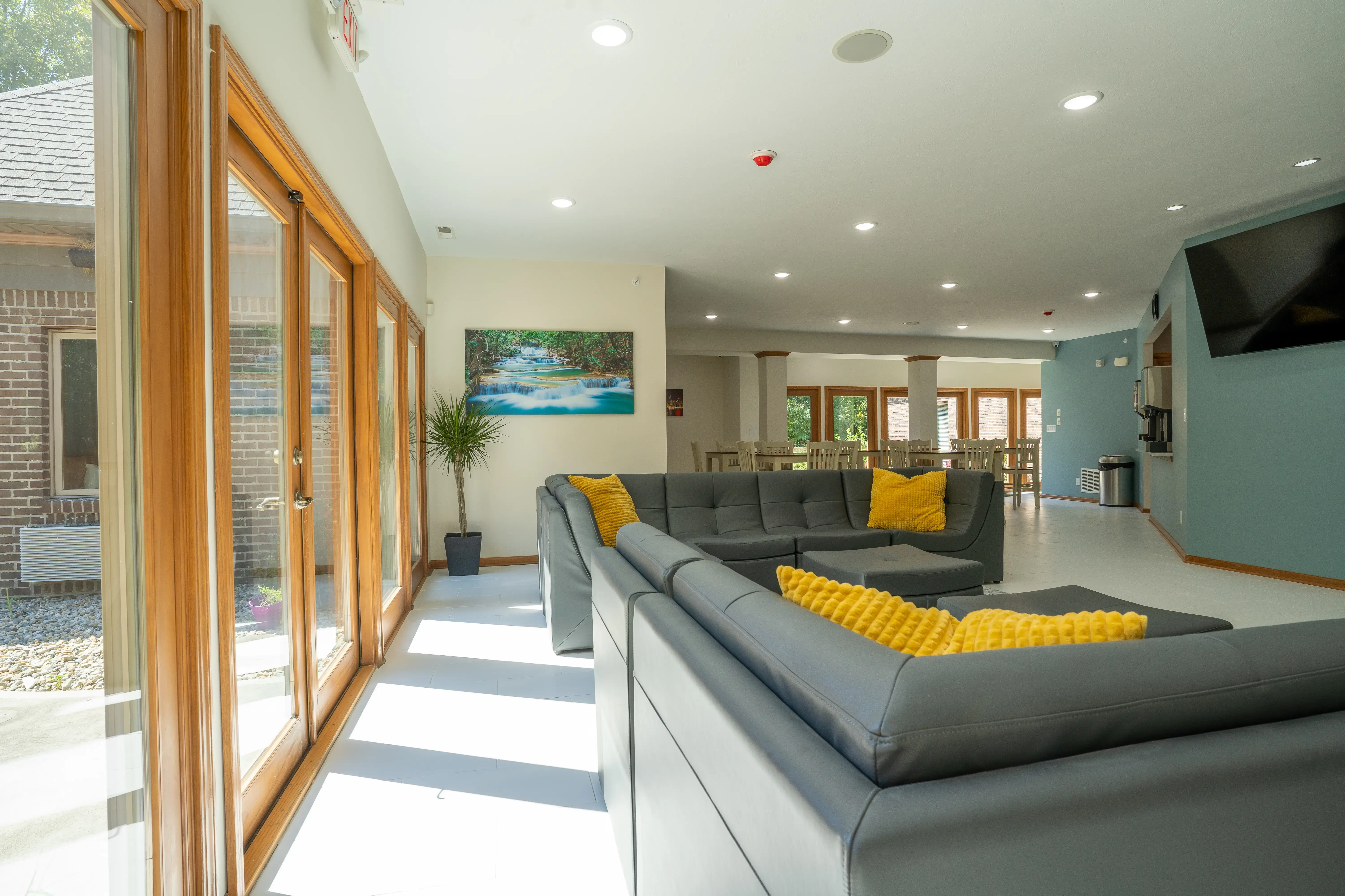 Indiana Center for Recovery - Alcohol & Drug Rehab Center Indianapolis - Image 3 of 18