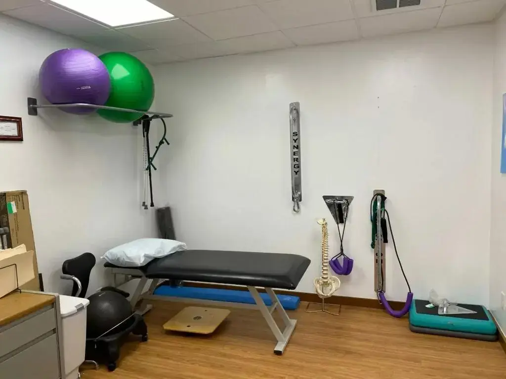 Kentuckiana Integrative Medicine - Image 3 of 20