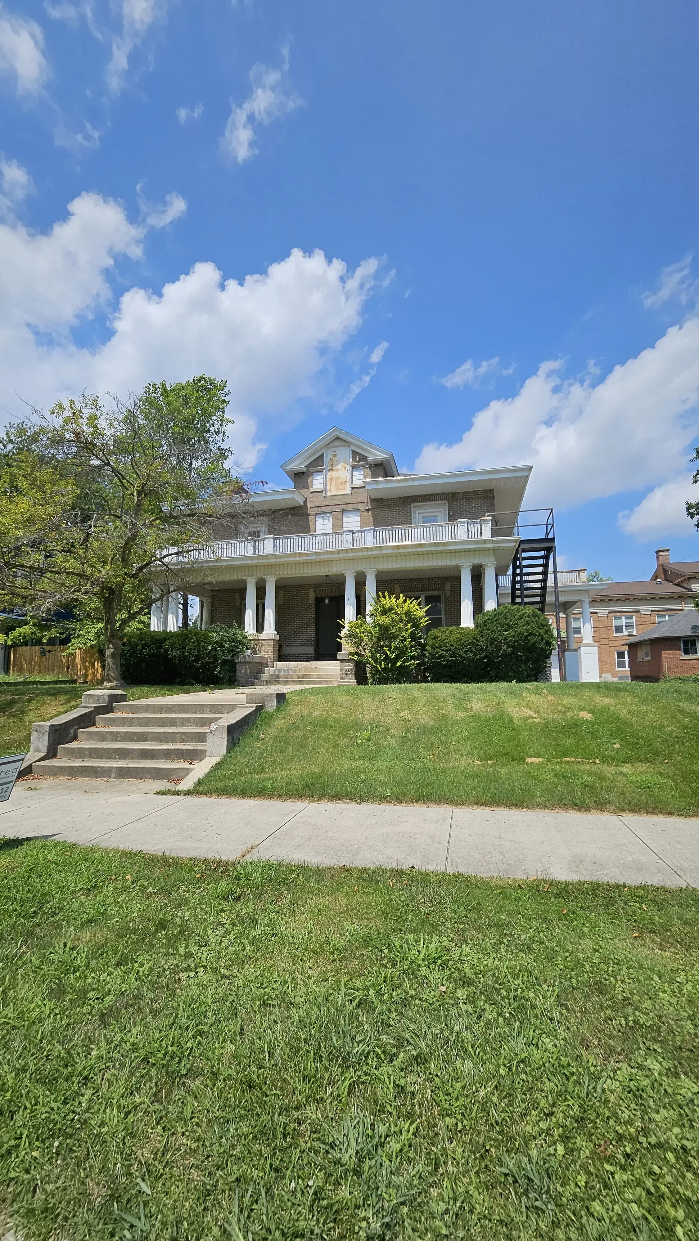 Monarch Recovery - Image 5 of 20