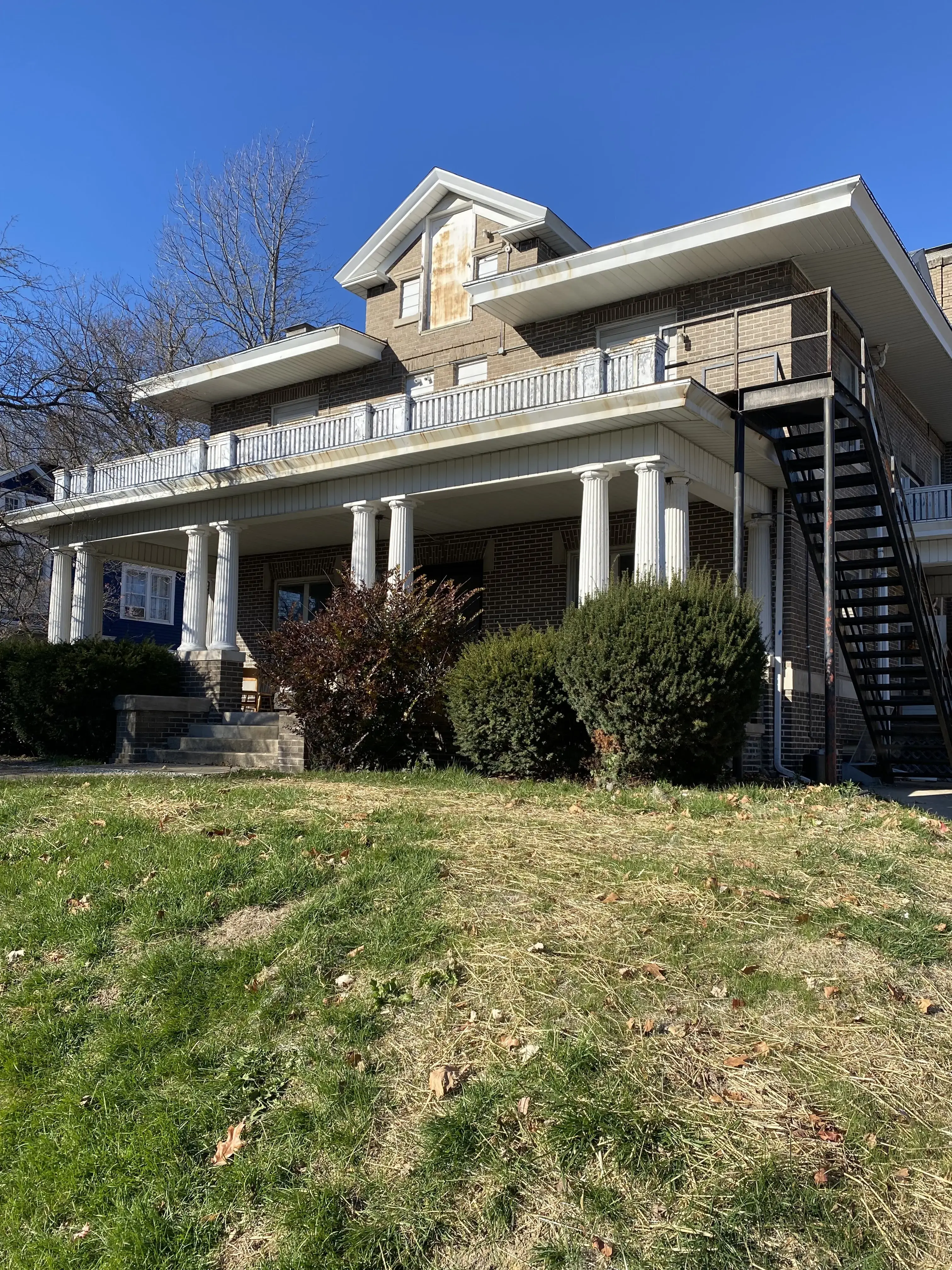 Monarch Recovery - Image 15 of 20