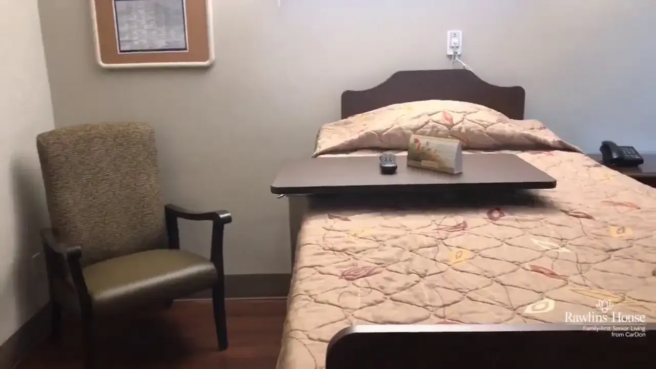 Rawlins House Family-first Senior Living - Image 8 of 20