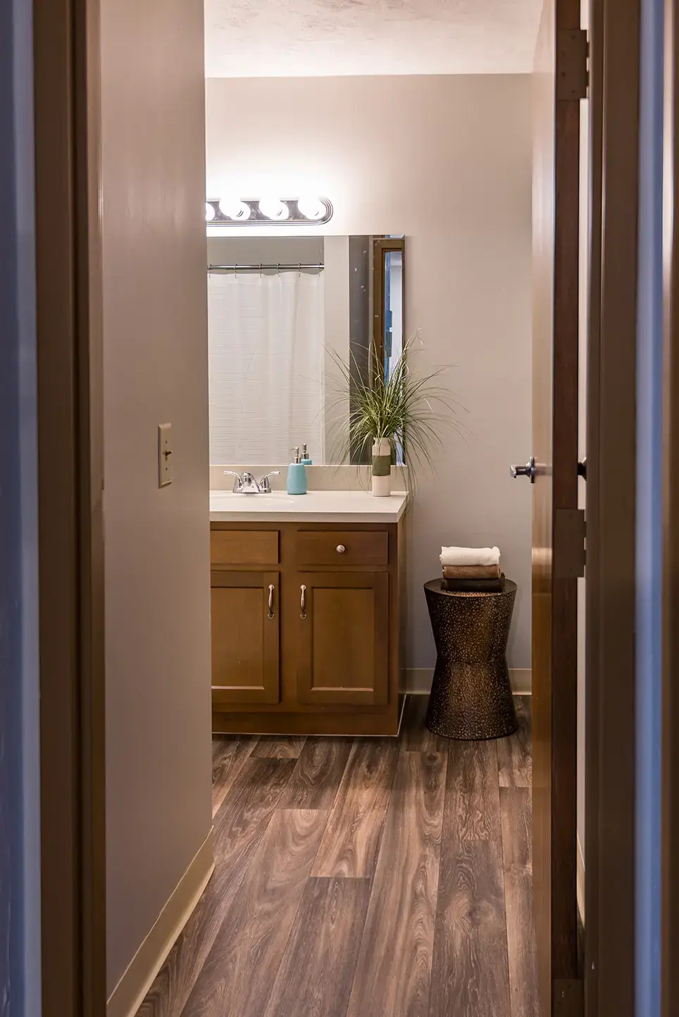 Rawlins House Family-first Senior Living - Image 17 of 20