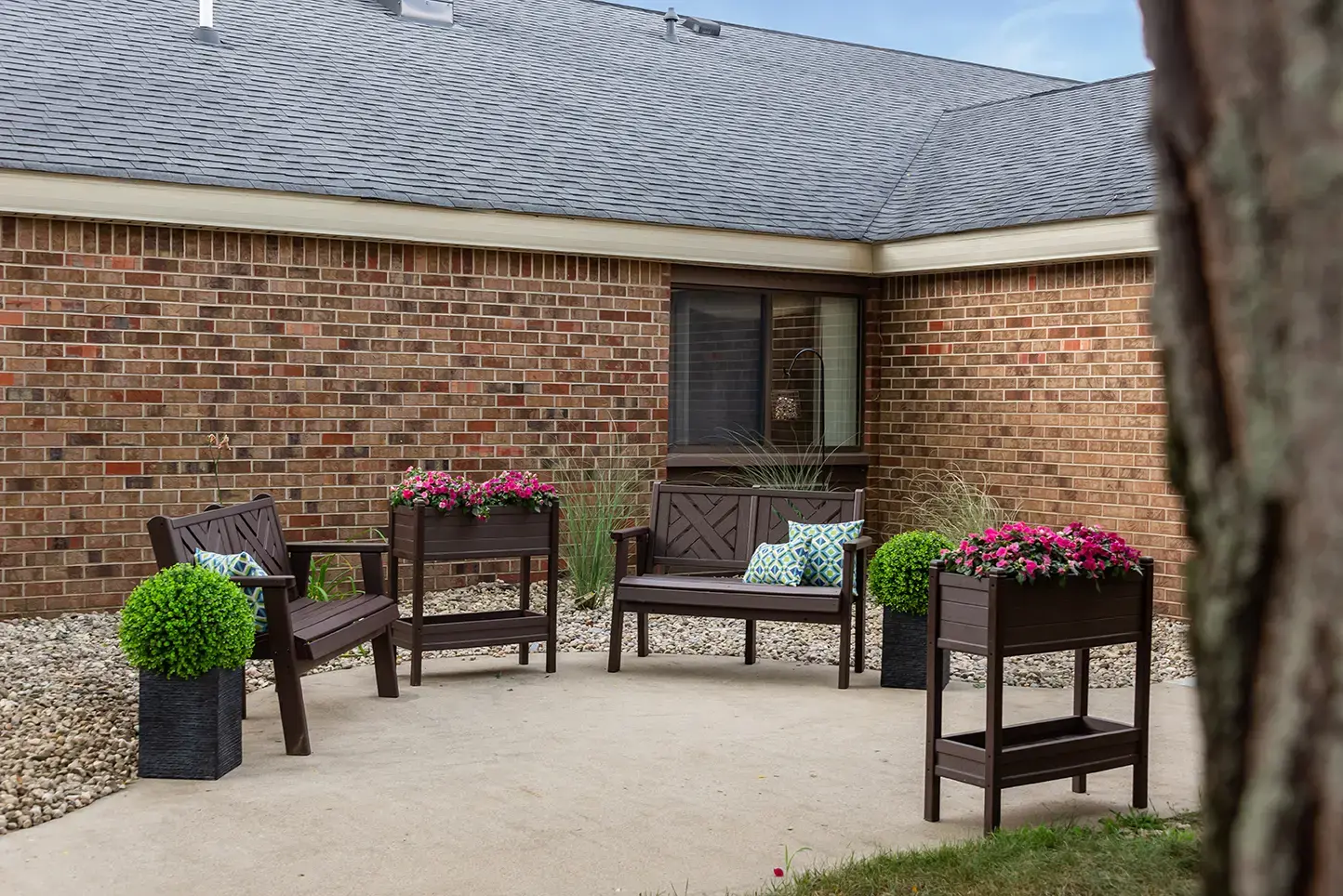 Rawlins House Family-first Senior Living - Image 12 of 20