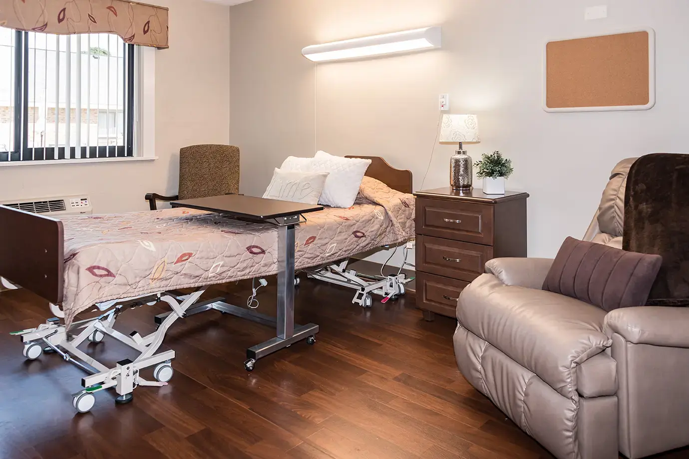 Rawlins House Family-first Senior Living - Image 6 of 20