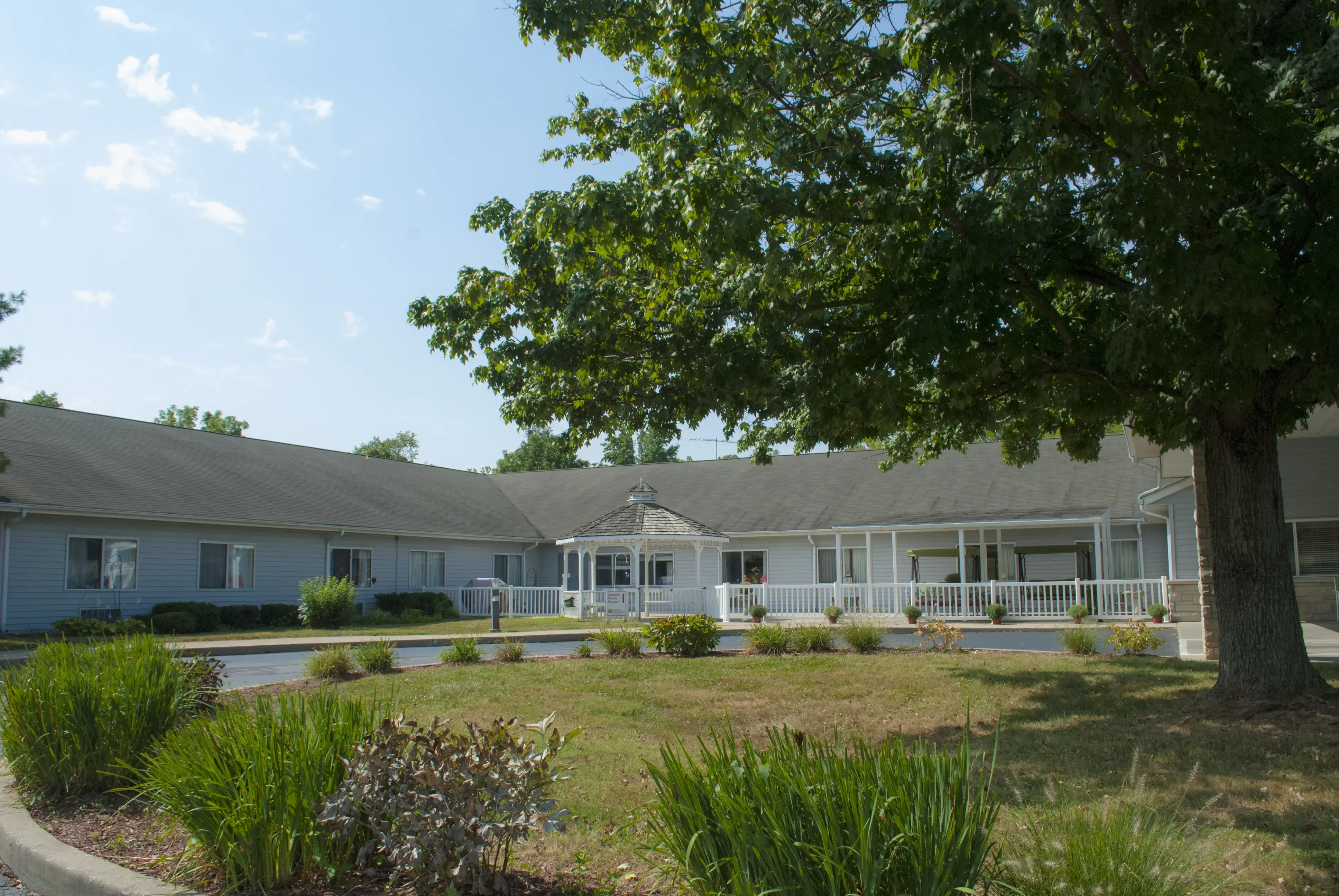 Richland Bean-Blossom Health - Image 1 of 10