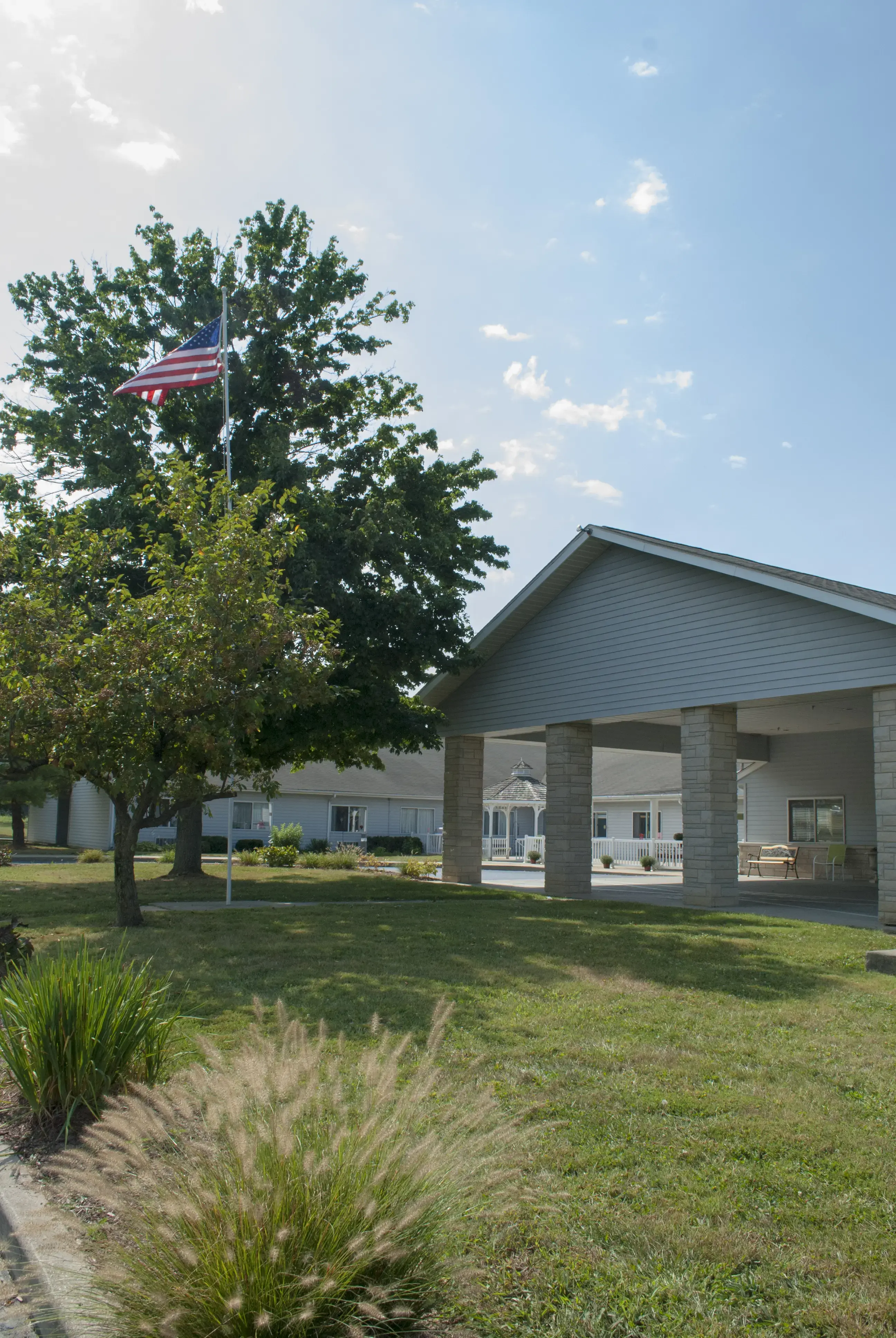 Richland Bean-Blossom Health - Image 2 of 10