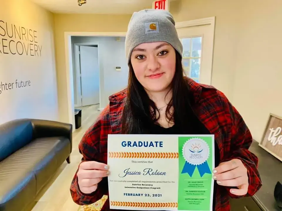 Sunrise Recovery - Drug and Alcohol Women's Rehab in Clarksville - Image 6 of 9