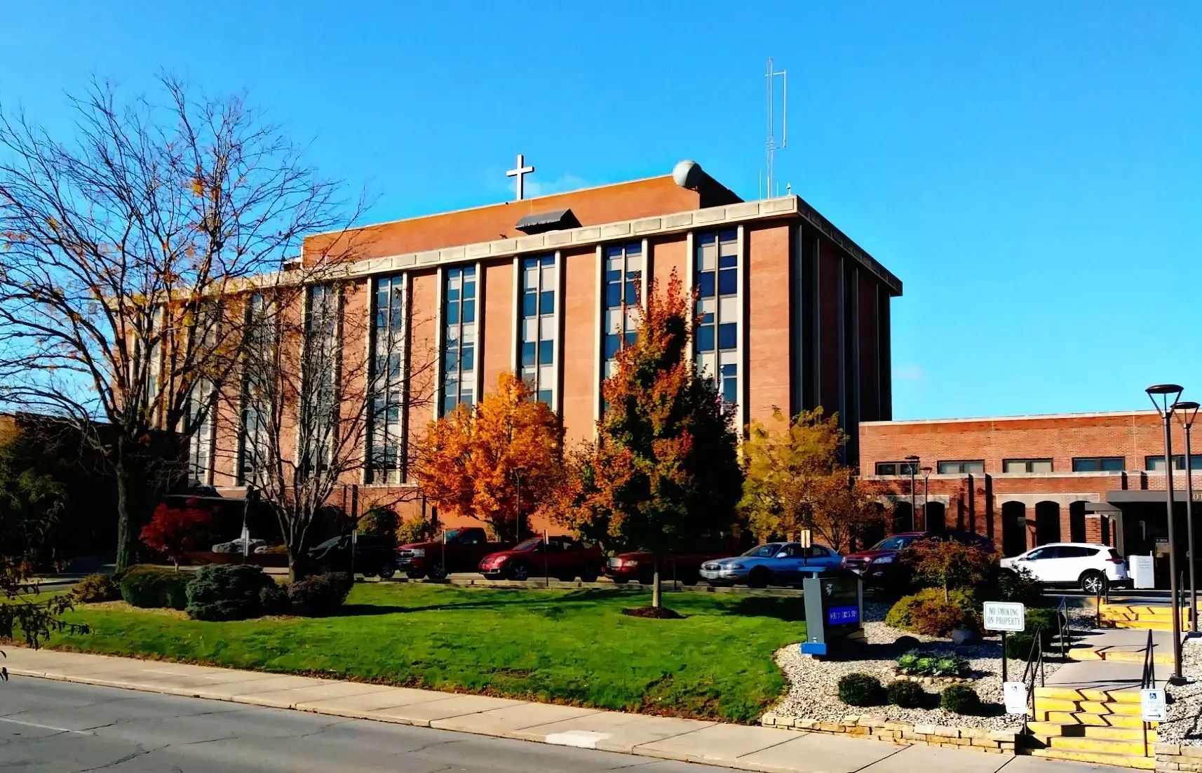 Ascension Medical Group St Vincent - 2210 Jackson Street - Image 20 of 20