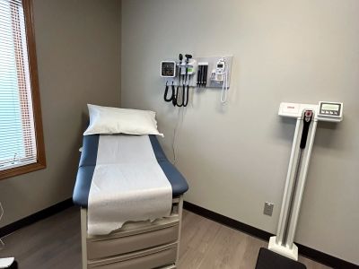 Bowen Center - Angola - Image 1 of 9