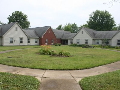 Charlestown Place at New Albany - Image 2 of 13