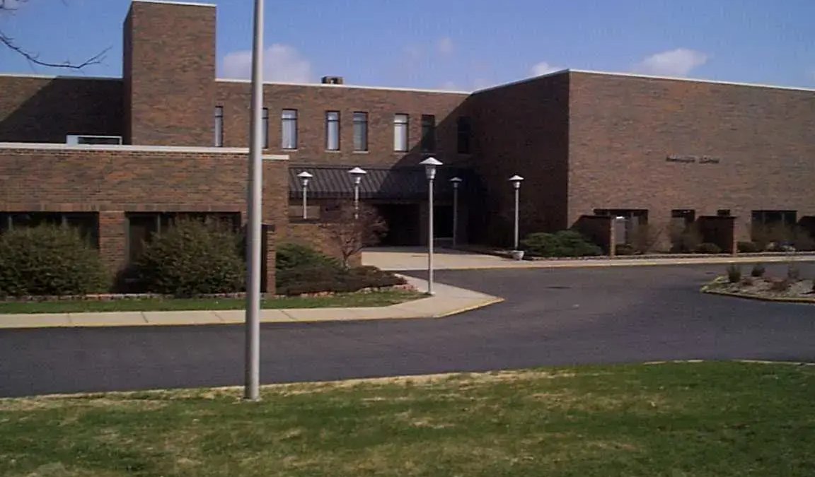 Hamilton Center - Terre Haute - Image 2 of 4