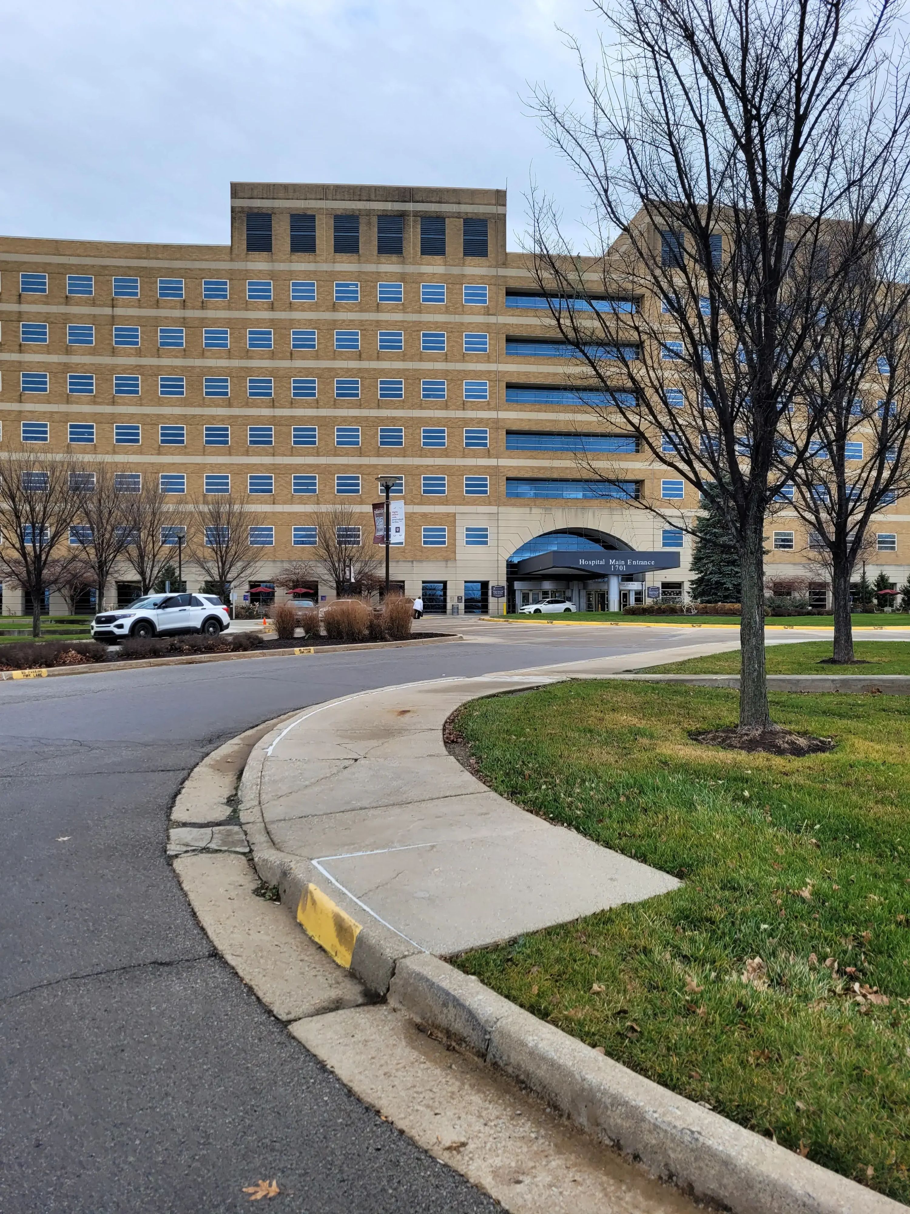 IU Health Methodist Hospital - Indianapolis - Image 2 of 20