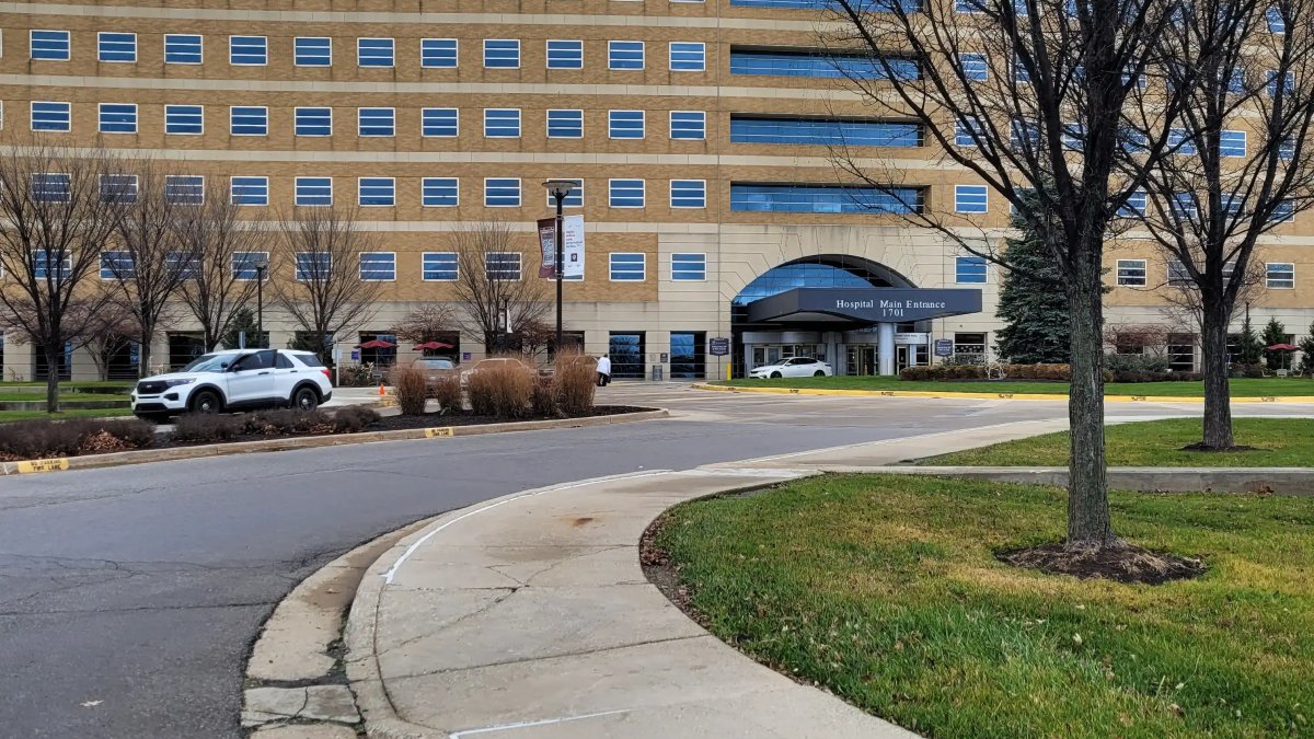 IU Health Methodist Hospital - Indianapolis - Image 2 of 20