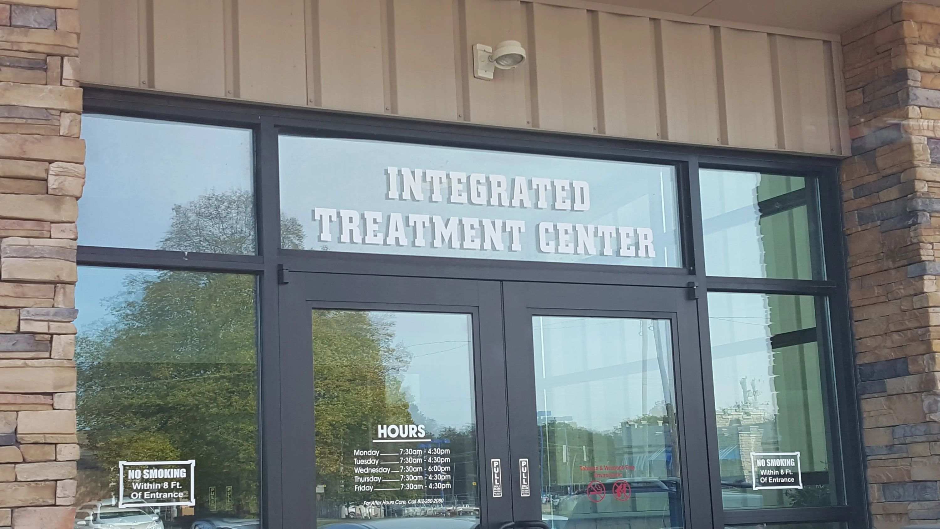 LifeSpring Health Systems - Jeffersonville - Image 1 of 5