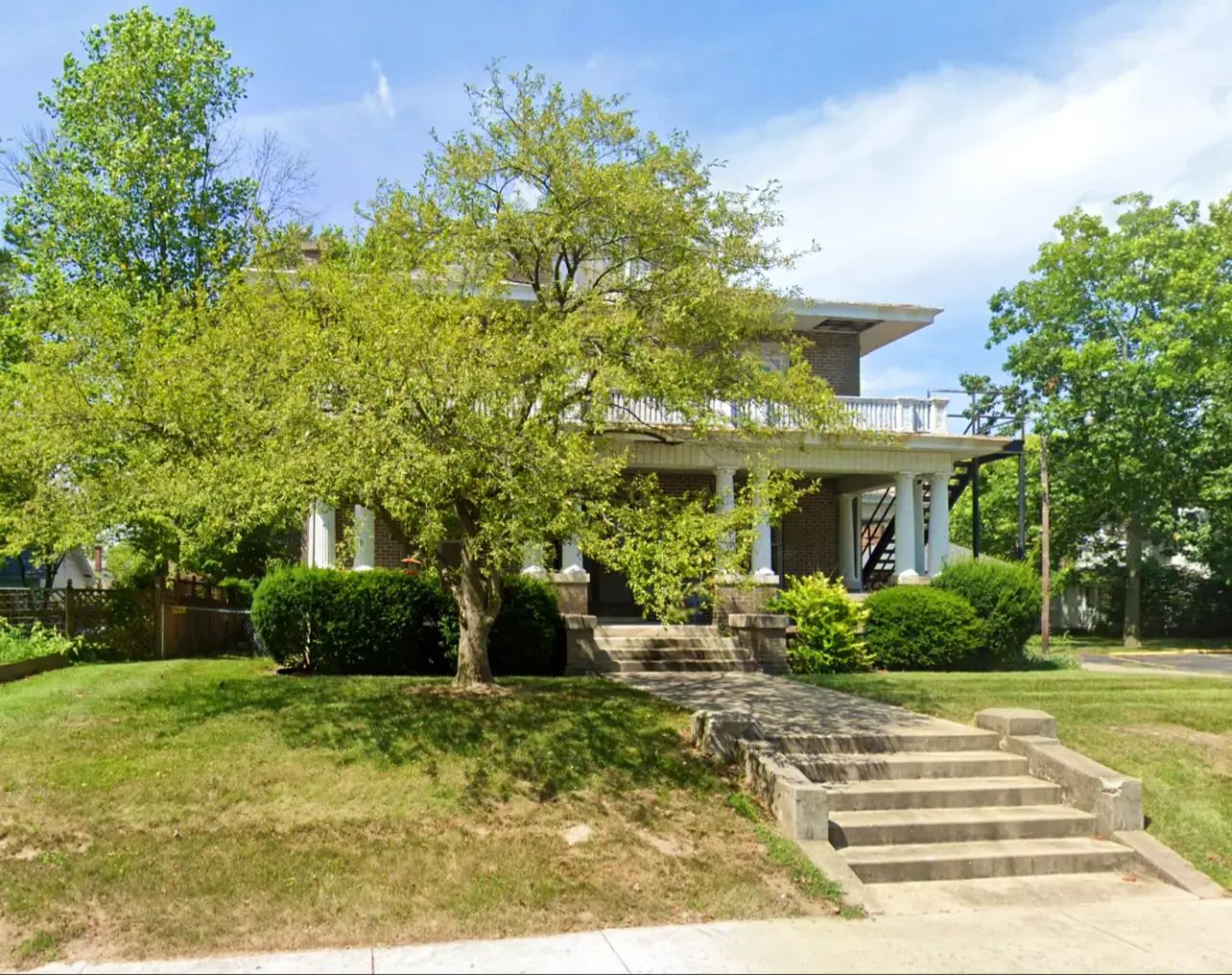 Monarch Recovery - Image 1 of 20