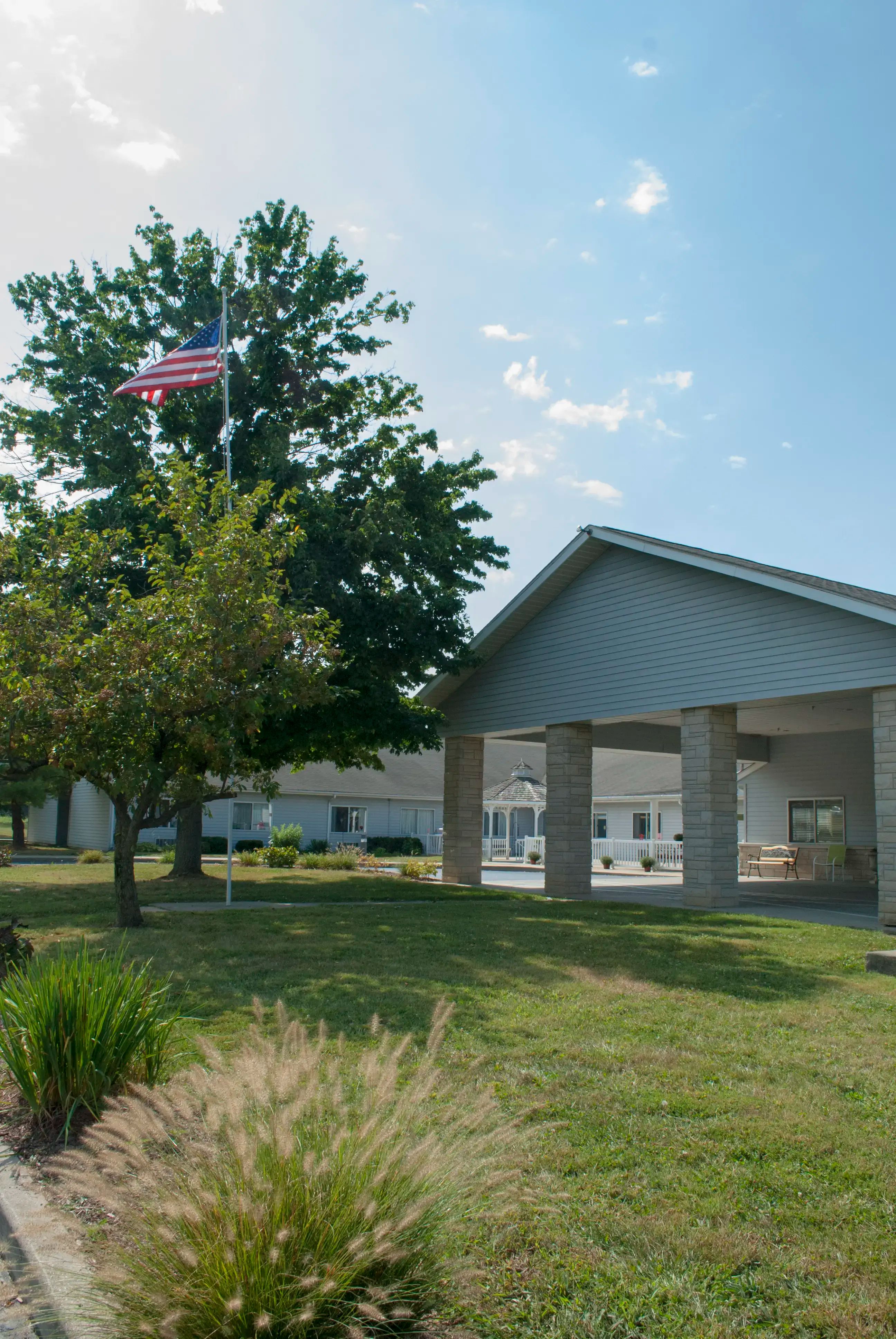 Richland Bean-Blossom Health - Image 2 of 10