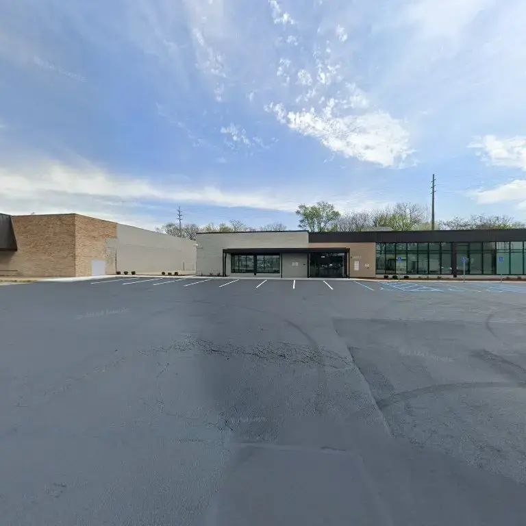 Sandra Eskenazi Mental Health Center - Image 6 of 6