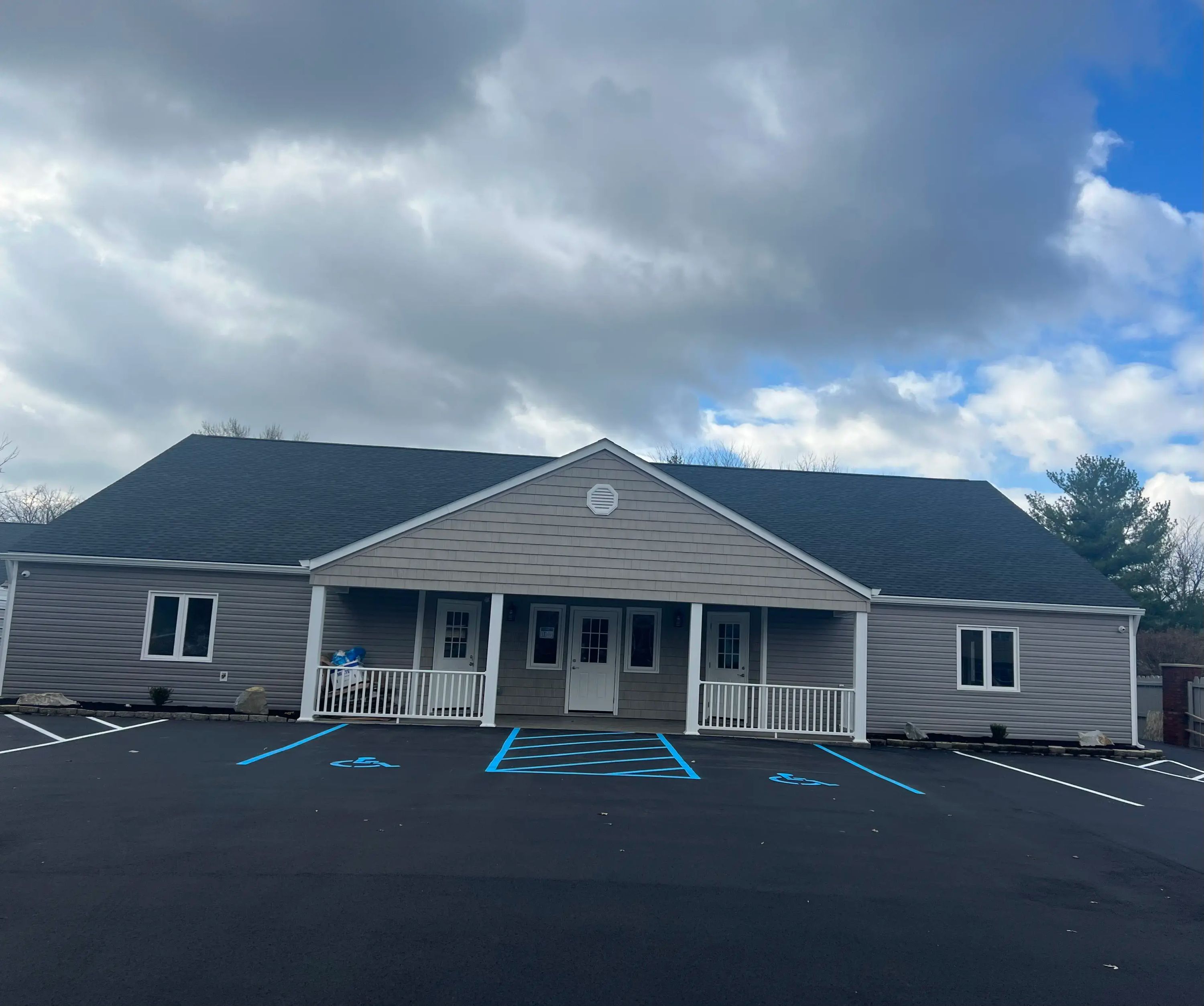 Sunrise Recovery - Drug and Alcohol Outpatient Rehab in Jeffersonville - Image 2 of 17