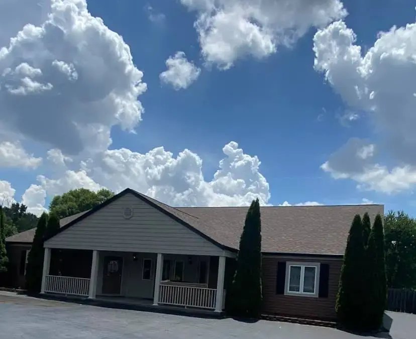 Sunrise Recovery - Drug and Alcohol Outpatient Rehab in Jeffersonville - Image 1 of 17