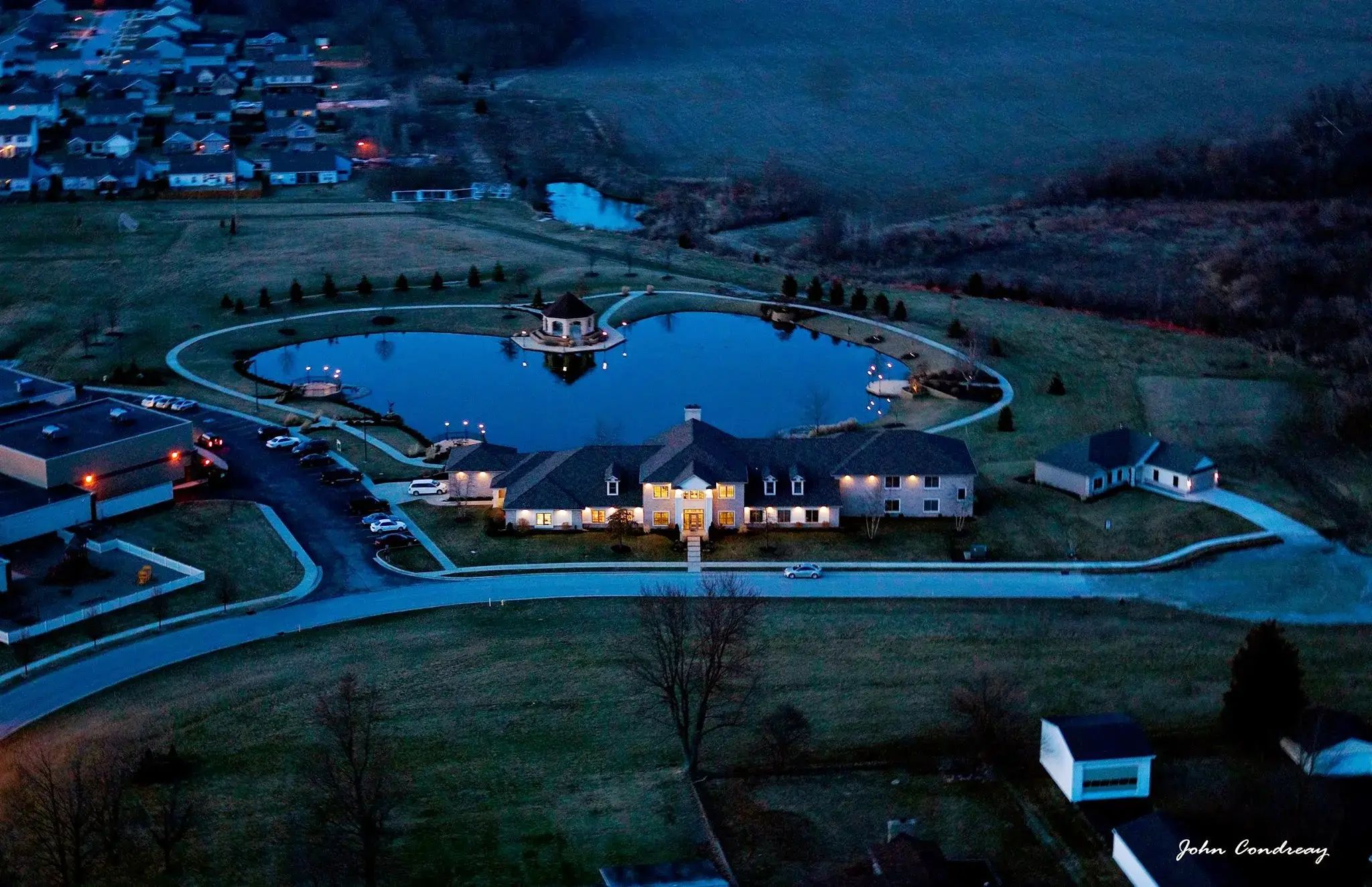 Vision of Hope - Image 1 of 20