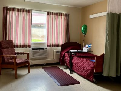 Woodland Manor Nursing and Rehabilitation - Image 2 of 14